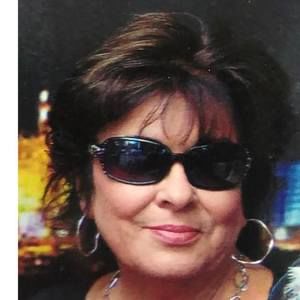 Meet your Posher, Deborah